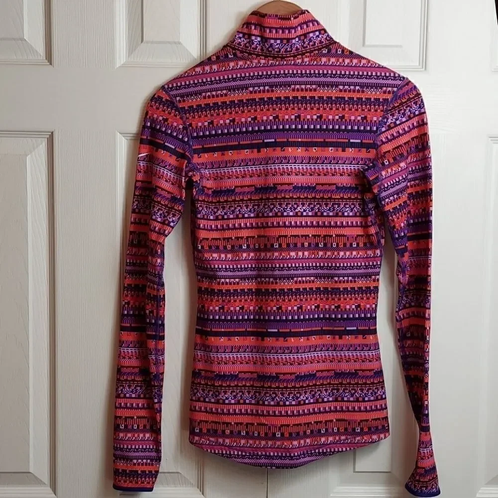 Nike Pro Hyperwarm 8 Bit Half Zip Pullover Sz S